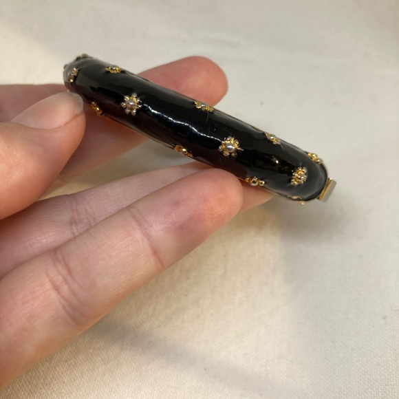 ICONIC Kenneth J Lane GOLD BLACK ENAMEL Panthère Bracelet / CUFF | Panther CUFF - Picture 5 of 11